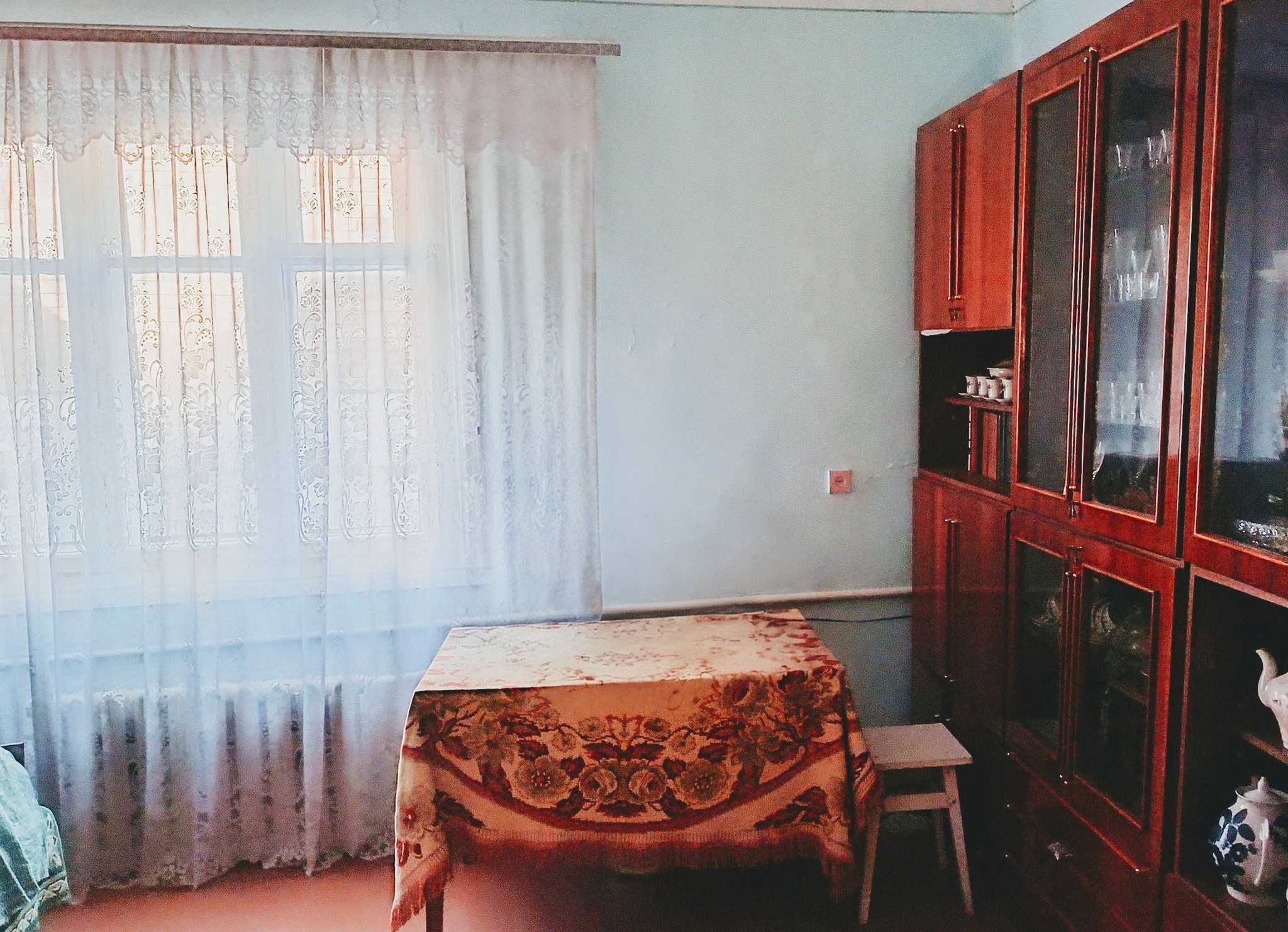 Частина будинку в центрі, Рівне
