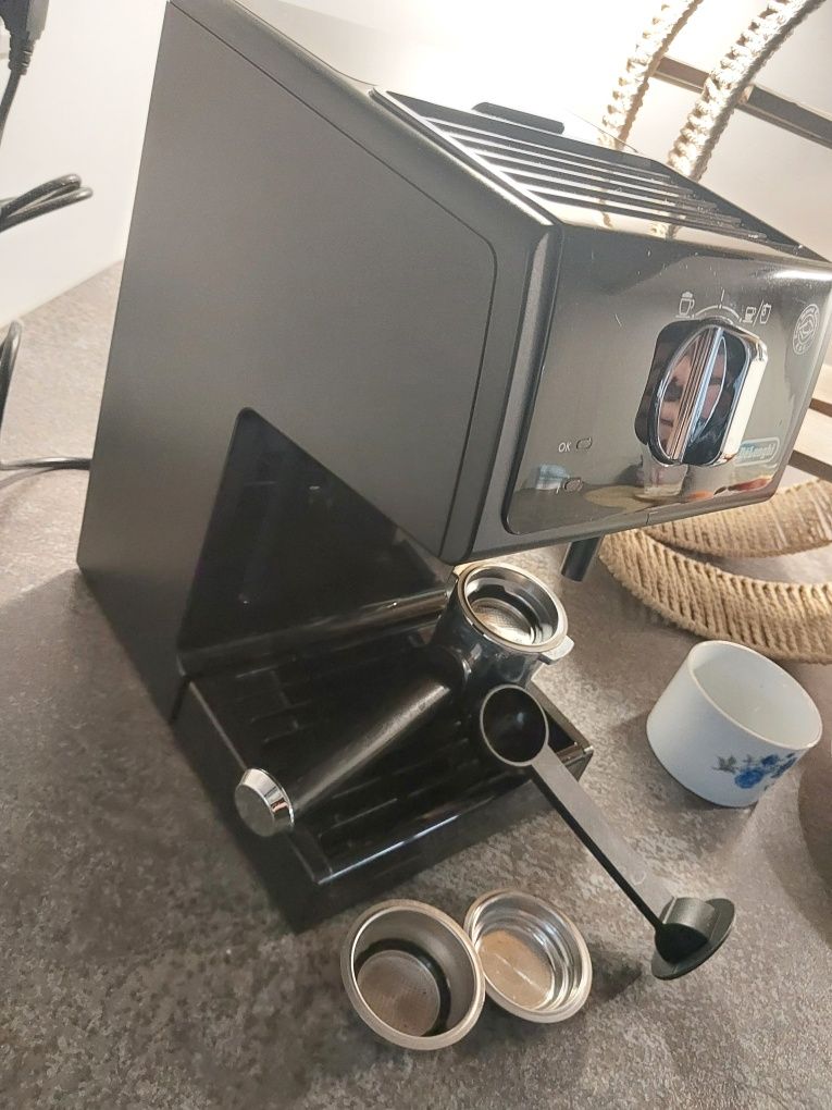 Ekspres kolbowy Delonghi ecp 3120