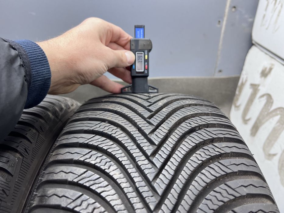 Шини ~ 7мм зима 225 45 R17 Michelin Alpin 5 резина зимові