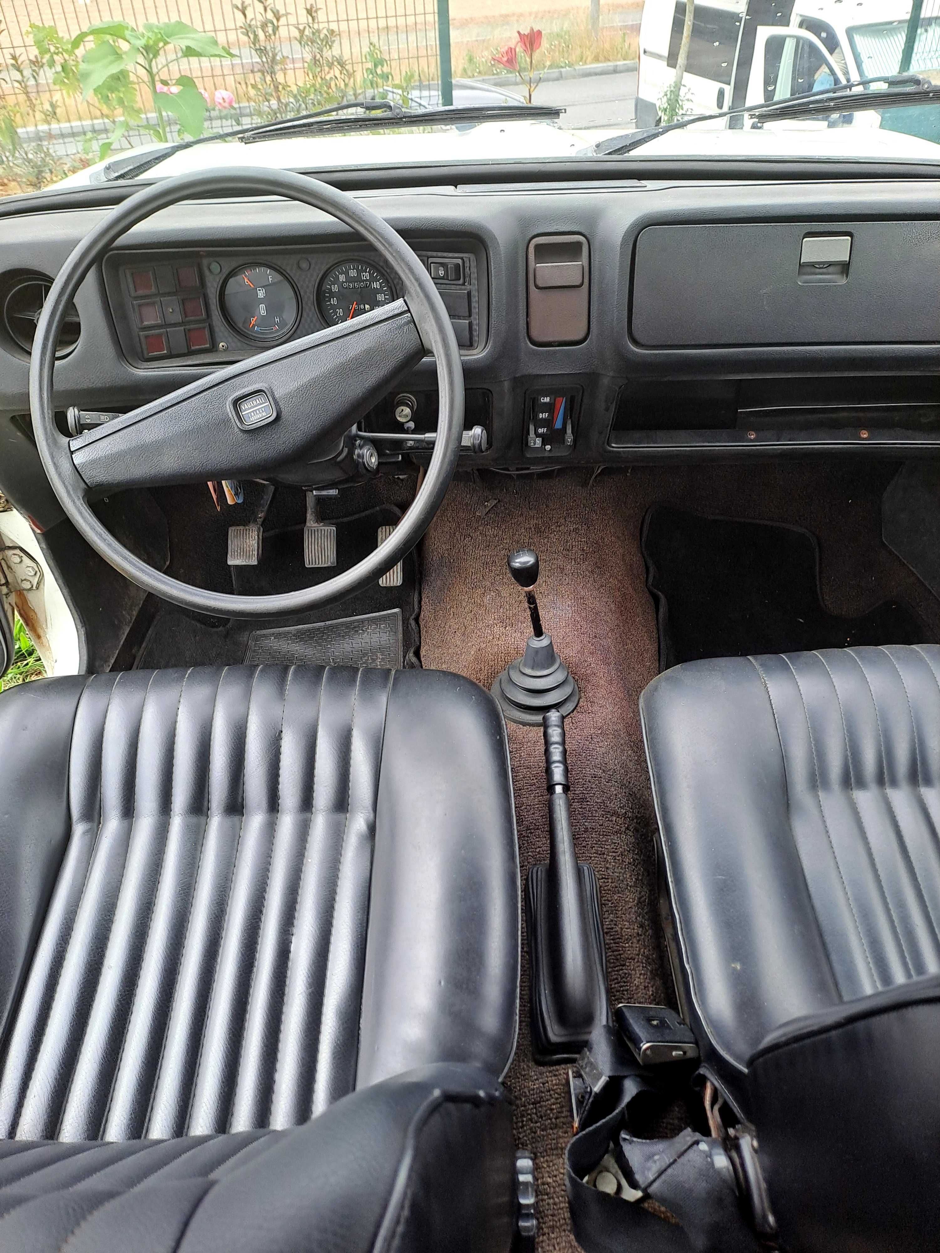 Clássico Vauxhall Viva 1.3 HC Sedan Luxe 1 DONO