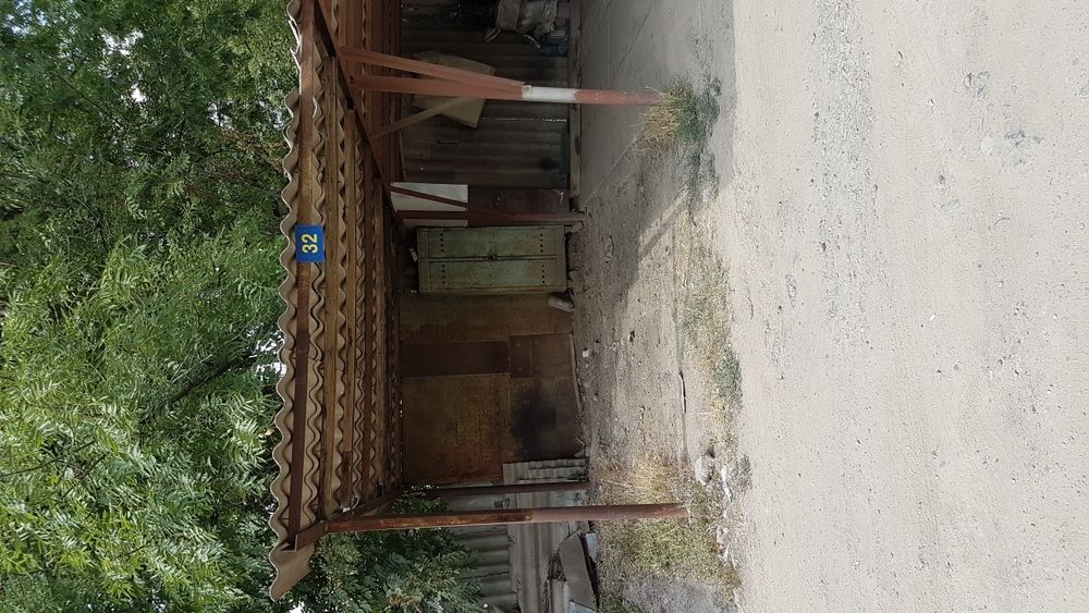 Сдам / Продам крытое место на автостоянке Москвич, поселок Котовского
