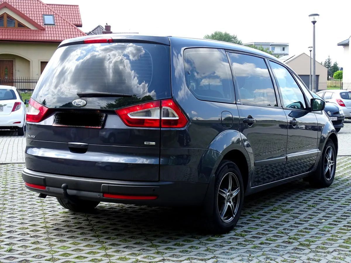 Ford Galaxy 2.0 TDCI**140 KM**Serwis**7-mio os**2 kpl kół**Klima**Temp**Zamiana