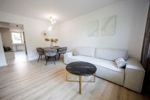 Zestaw obrazów strukturalnych tryptyk FALE
