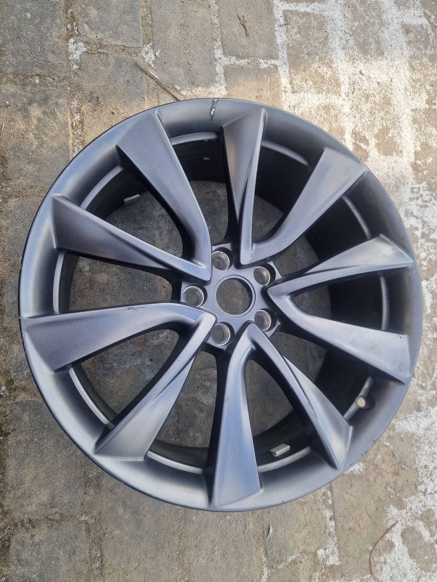 Tesla model 3, r20 оригінал, 2шт.