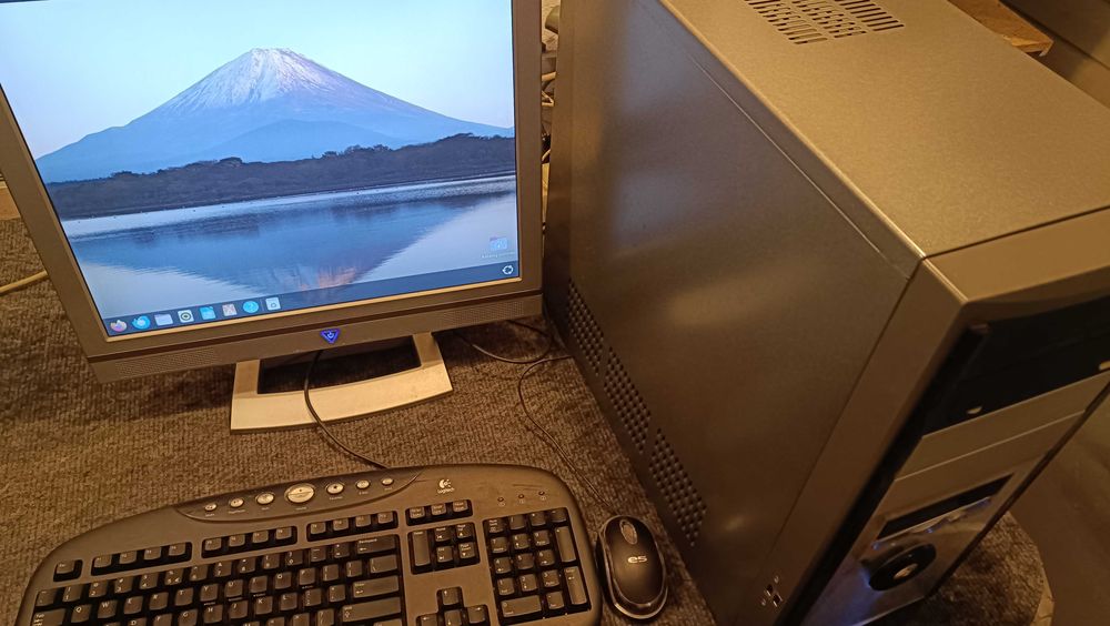 Komputer Intel i3 z SSD