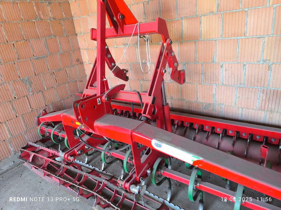 Agregat uprawowo siewny UNIA FAMAROL,  nie siewnik FAMAROL