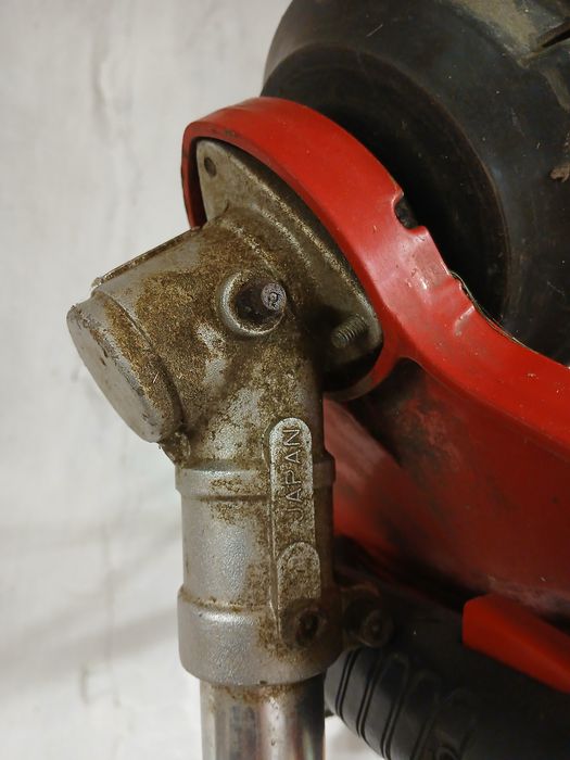 Бензокоса Foresta fc-60av