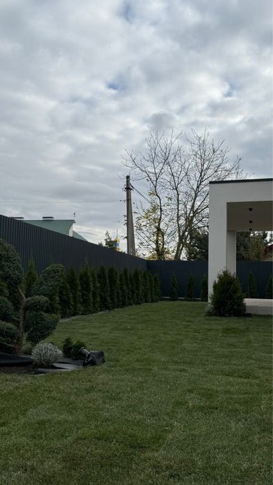 Продається будинок, поблизу ТЦ Подоляни