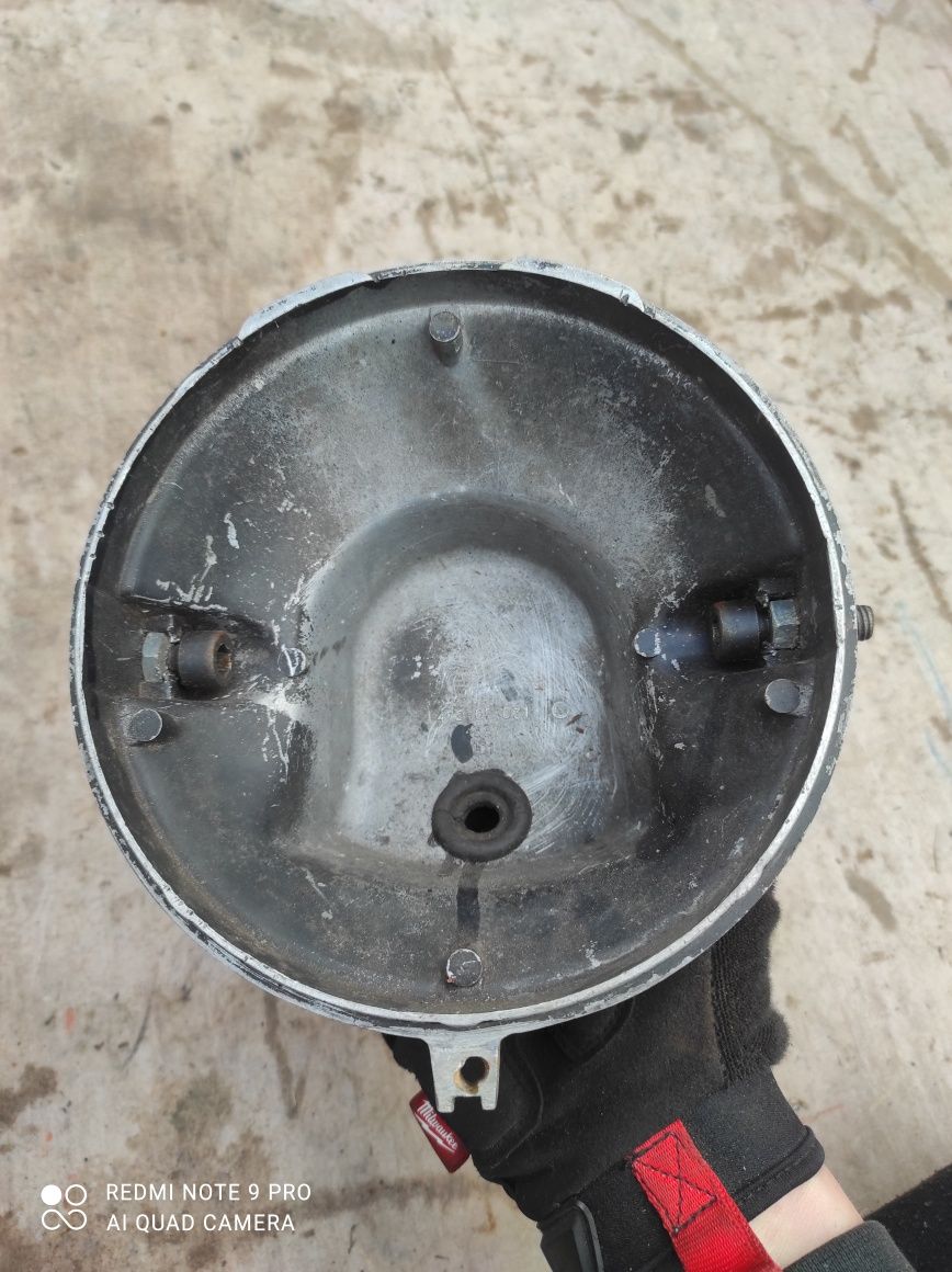 Ładna obudowa lampy aluminiowa jawa cz 350 / 175 lampa przód 4.112