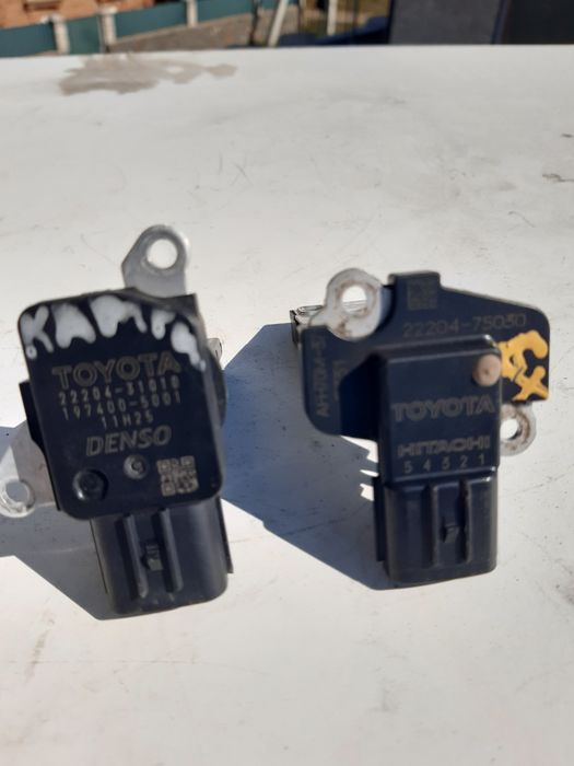 Расходомер воздуха Toyota  Lexus витратомір повітря