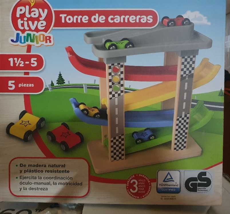 Pista de carros e Clementoni Baby Garden