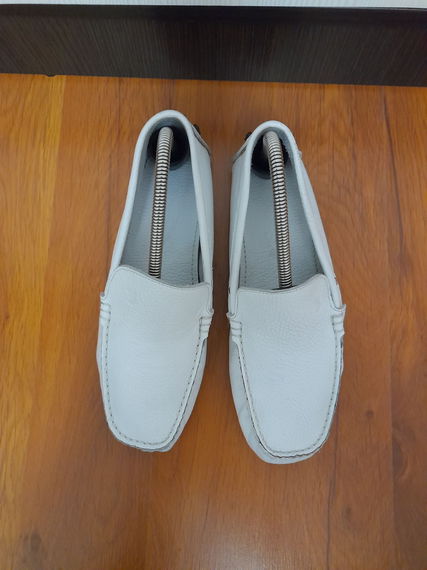 Оригинал Мокасины Tod ' s New Laccetto р. 39