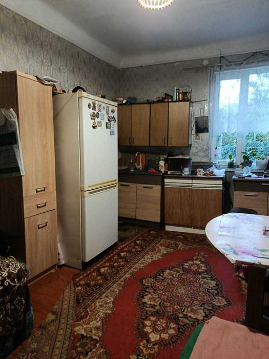 Окремостоячий будинок в центрі міста