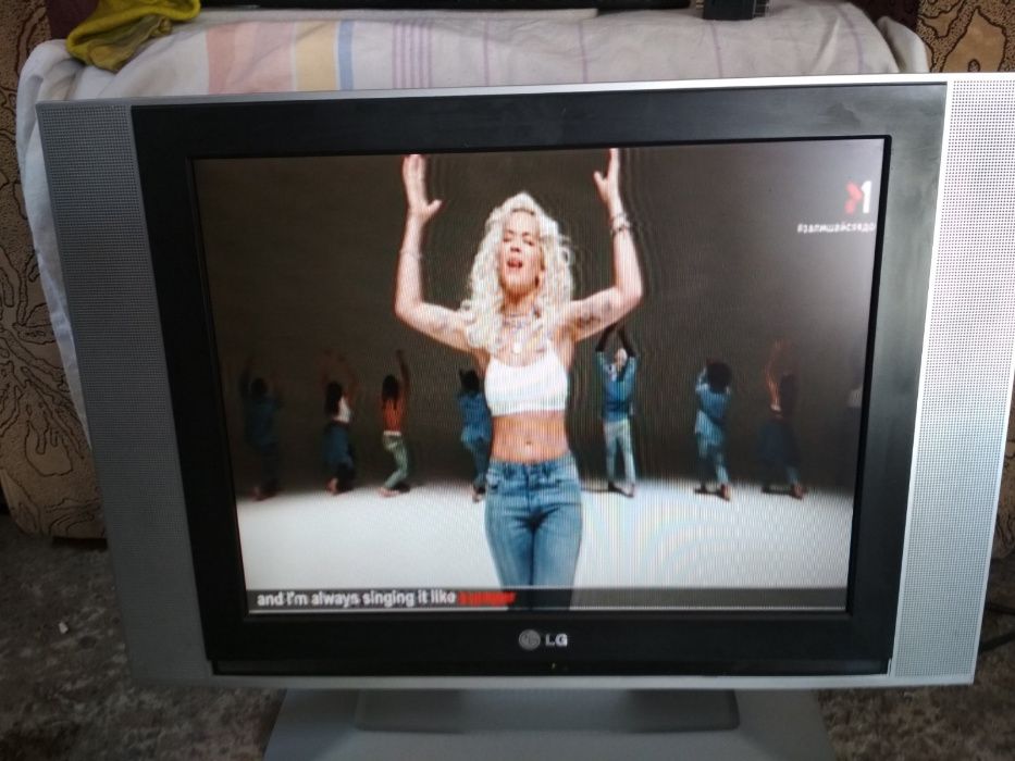 Телевизор LG RZ-20LZ50