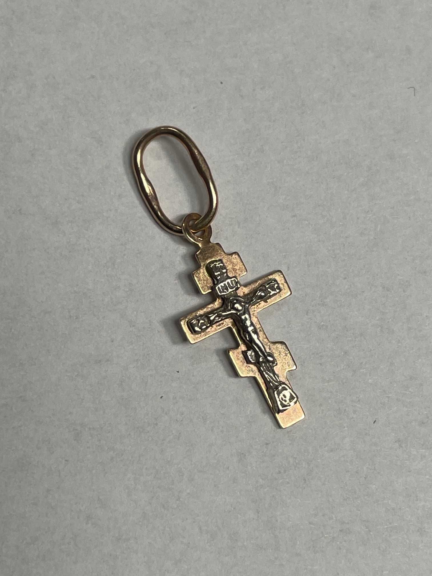 Prawosławny krzyżyk z różowego złota 14kt 0,61 gram