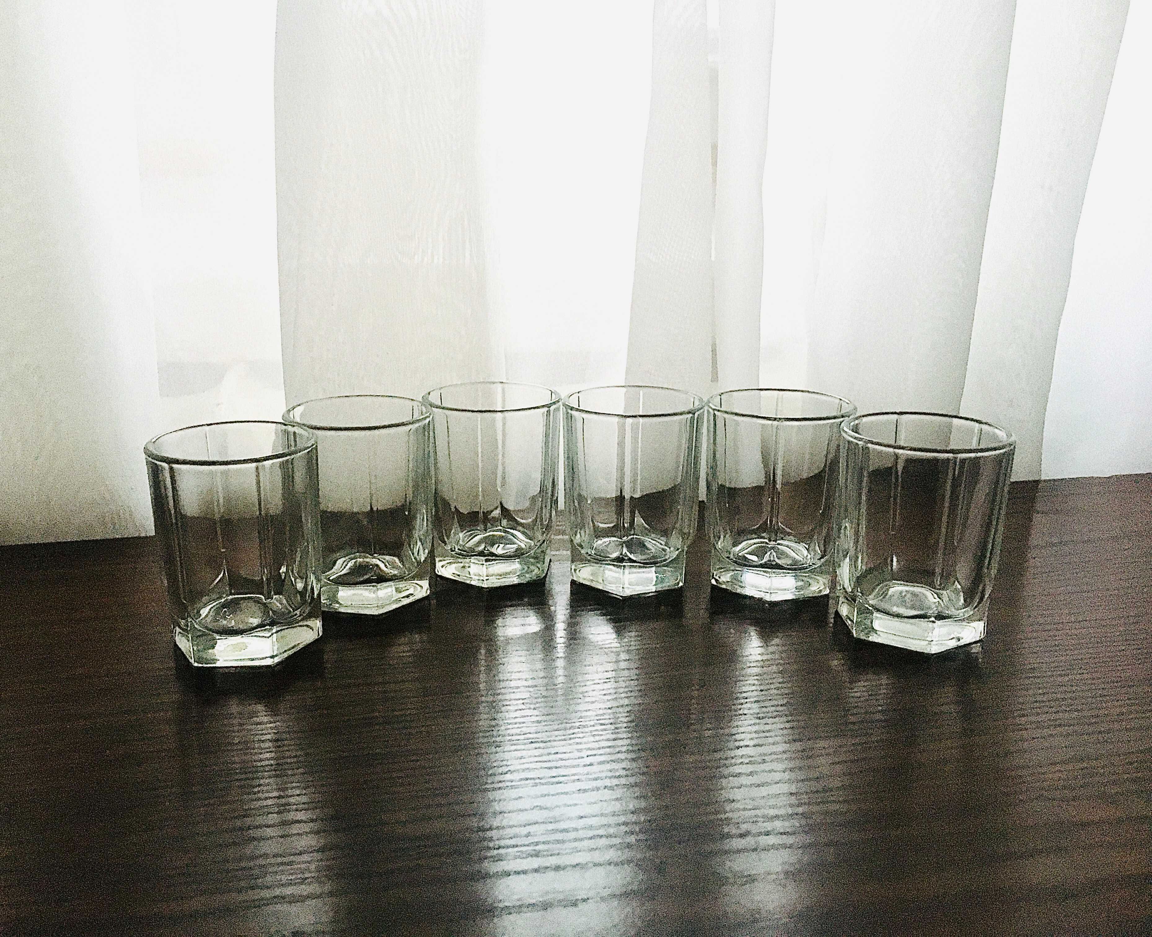Стопки набор 6 штук.   100грн за набор.