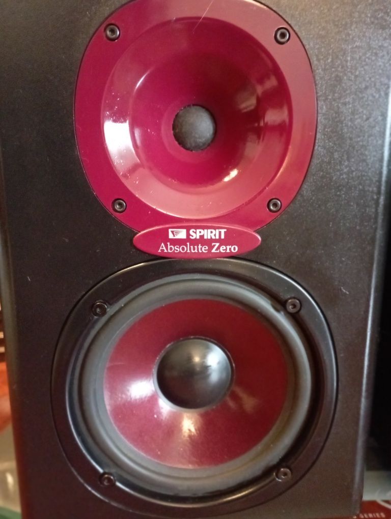 Colunas monitoras Spirit absolut zero