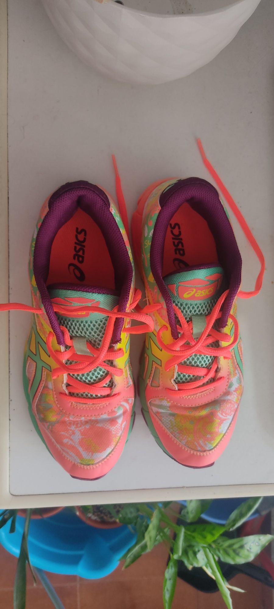 Ténis mulher Asics