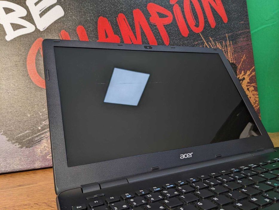 Ноутбук Acer ASPIRE E5-521 хороший варіант для роботи та дому