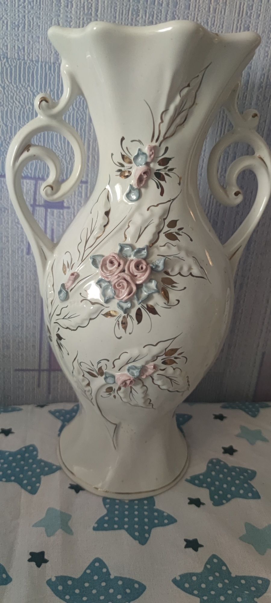Красива ваза для квітів