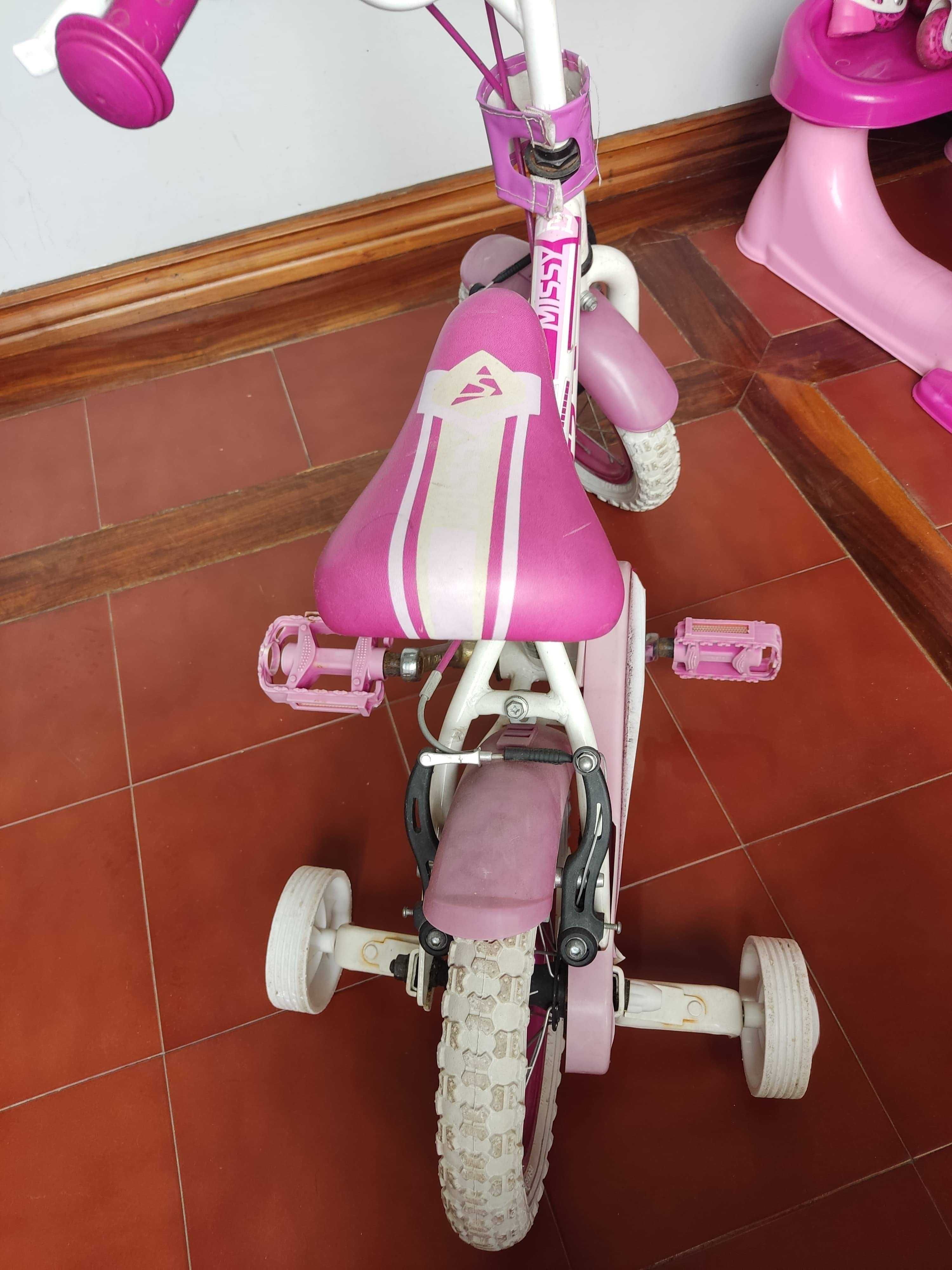 Bicicleta criança rosa e branca