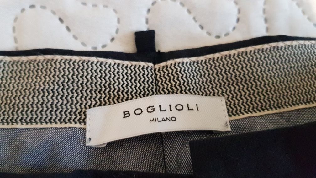 Eleganckie spodnie włoskiej marki Boglioli - Milano! Świetny materiał!