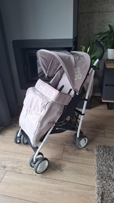 Wózek spacerowy EZZO