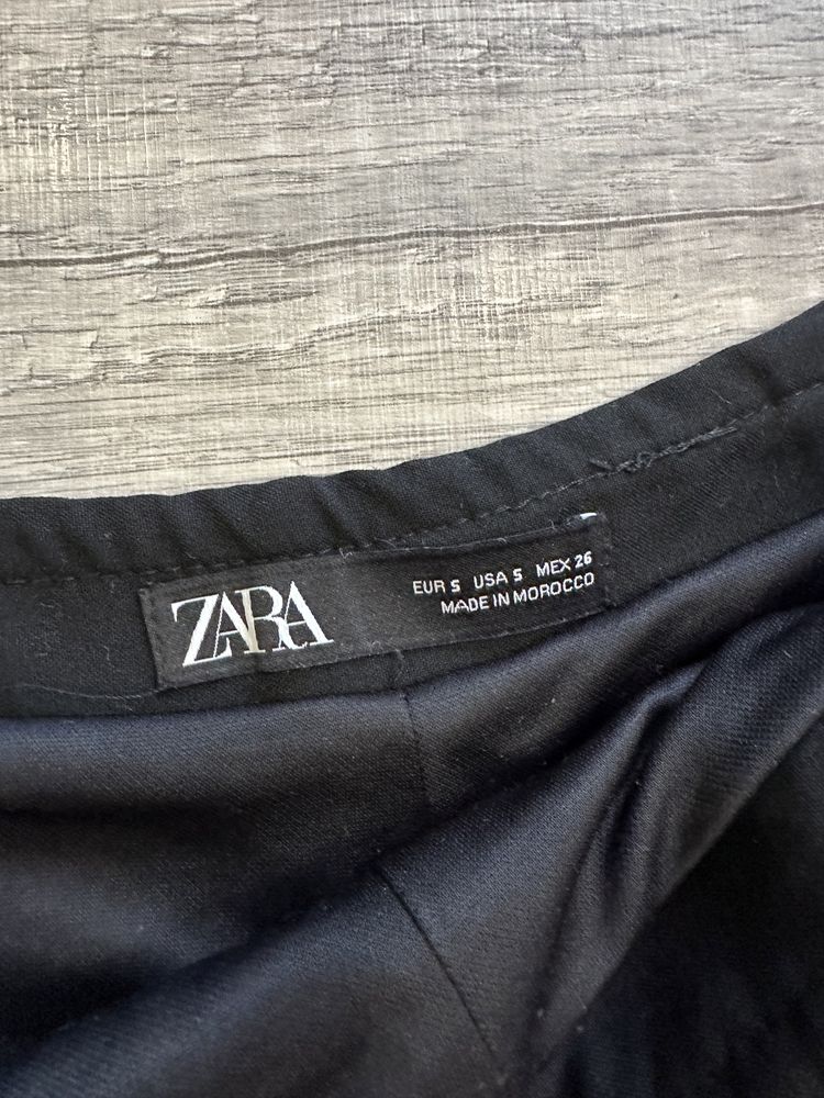 Шорти Zara нові, стильні