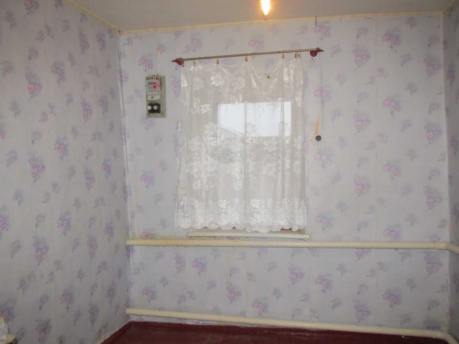 Продам газифікований будинок по вул. Кармелюка, р-н 8 школи