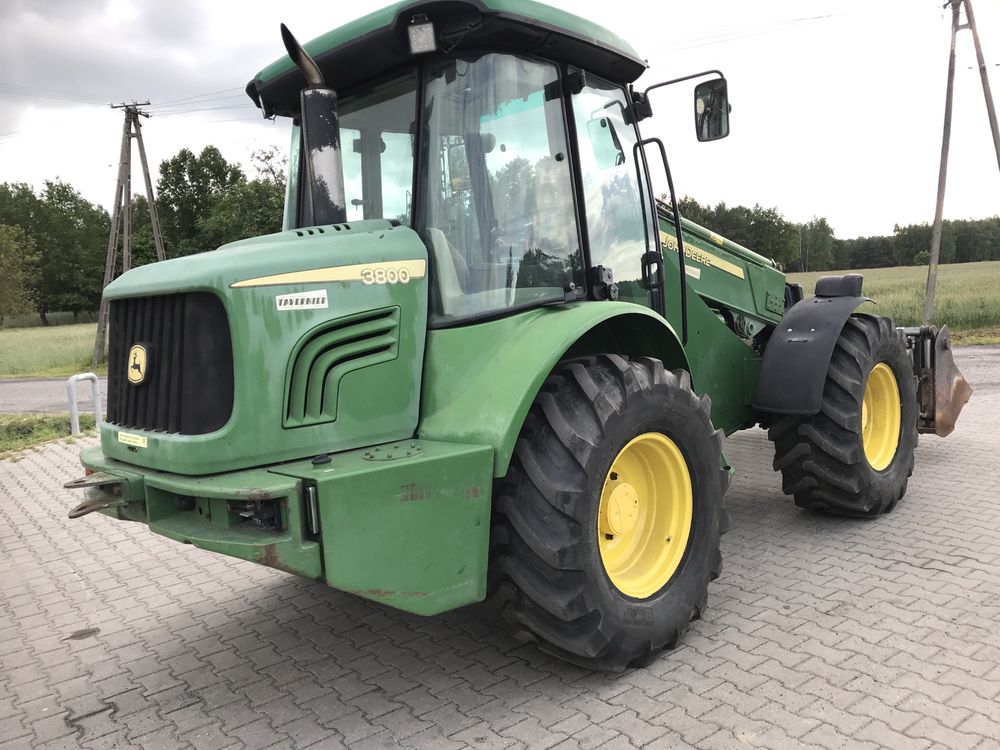 Ładowarka teleskopowa John Deere 3800 łamana w pół Manitu zNiemiec JCB