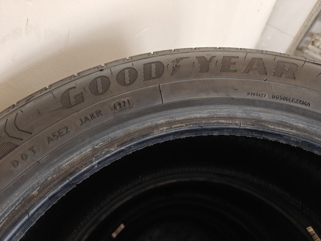 Opony letnie Goodyear Efficientgrip Performance 215/55/18 95H