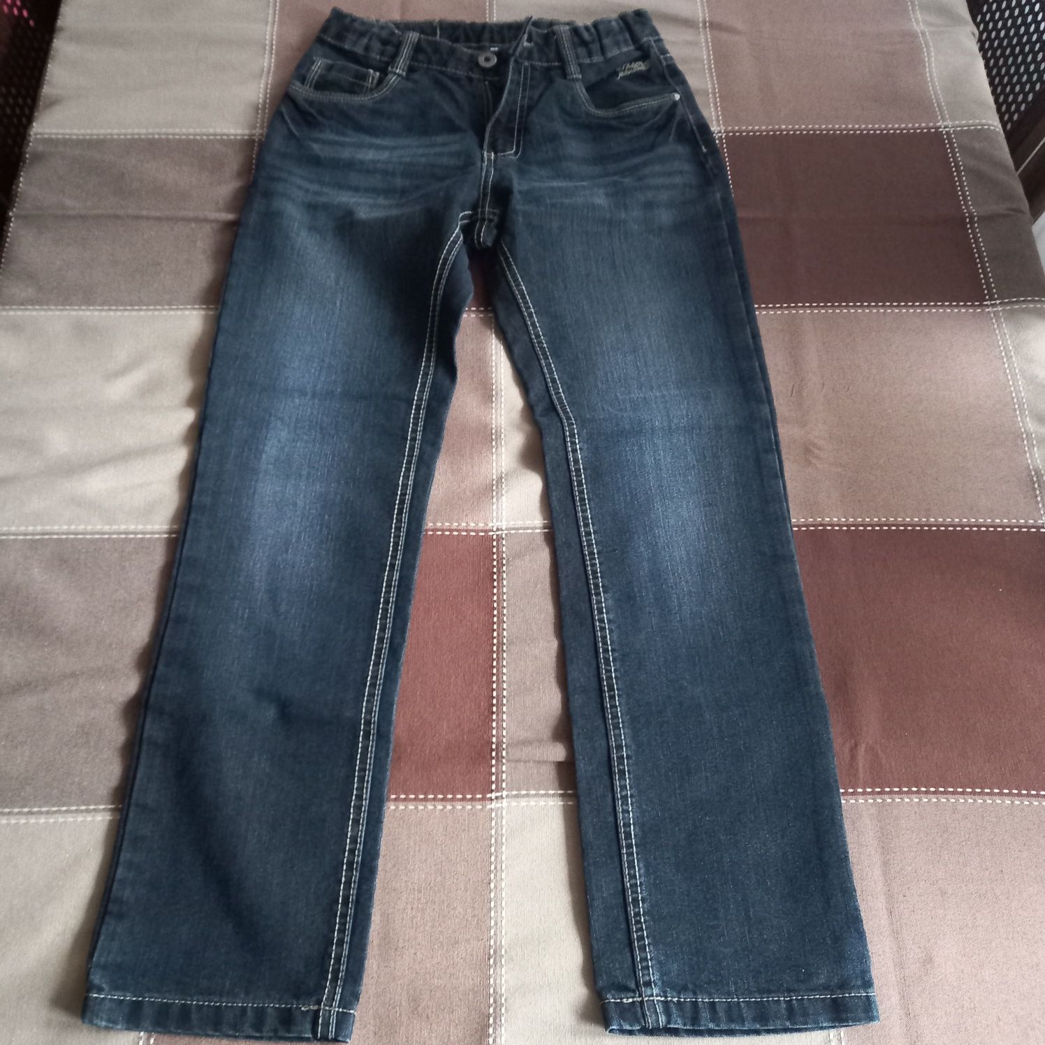Spodnie jeansowe chłopięce, r. 140