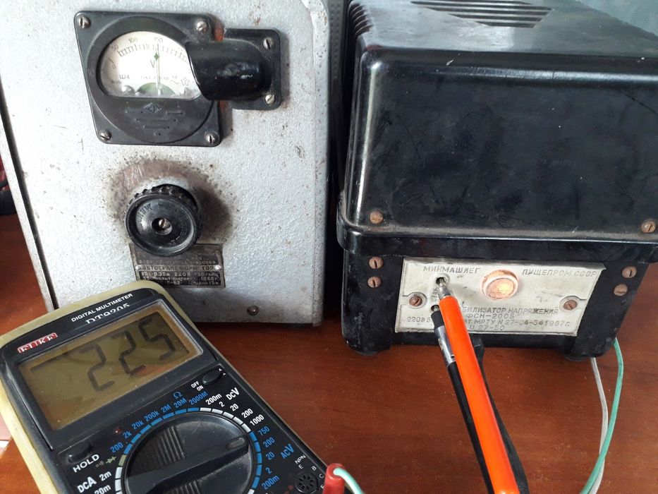 Стабілізатор напруги