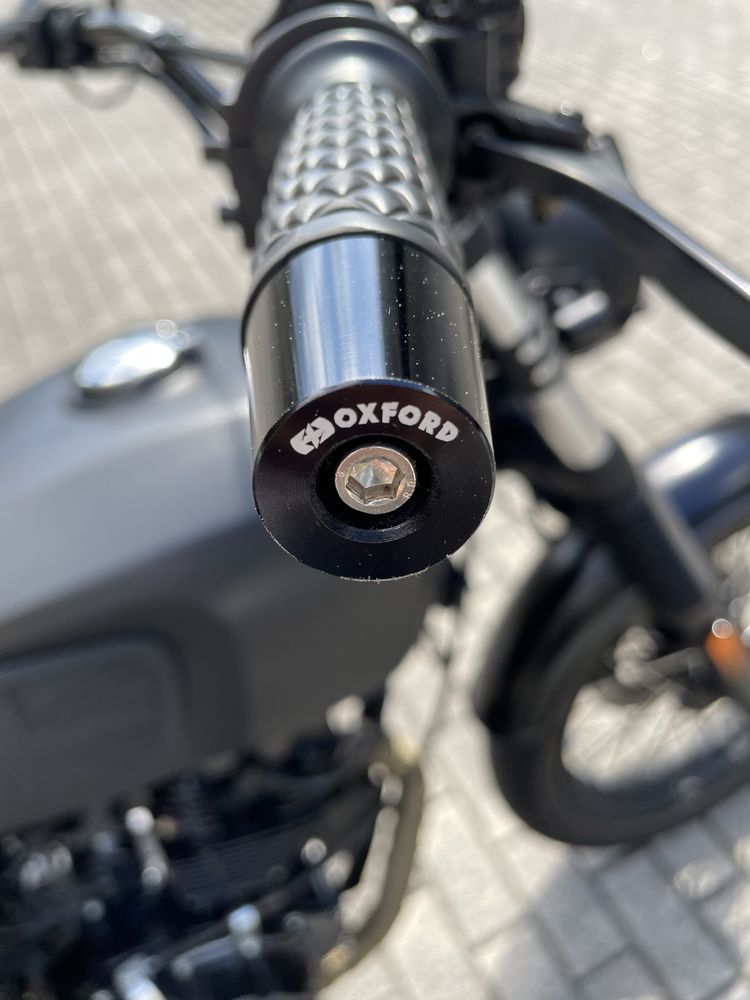 Brixton BX 125 scrambler