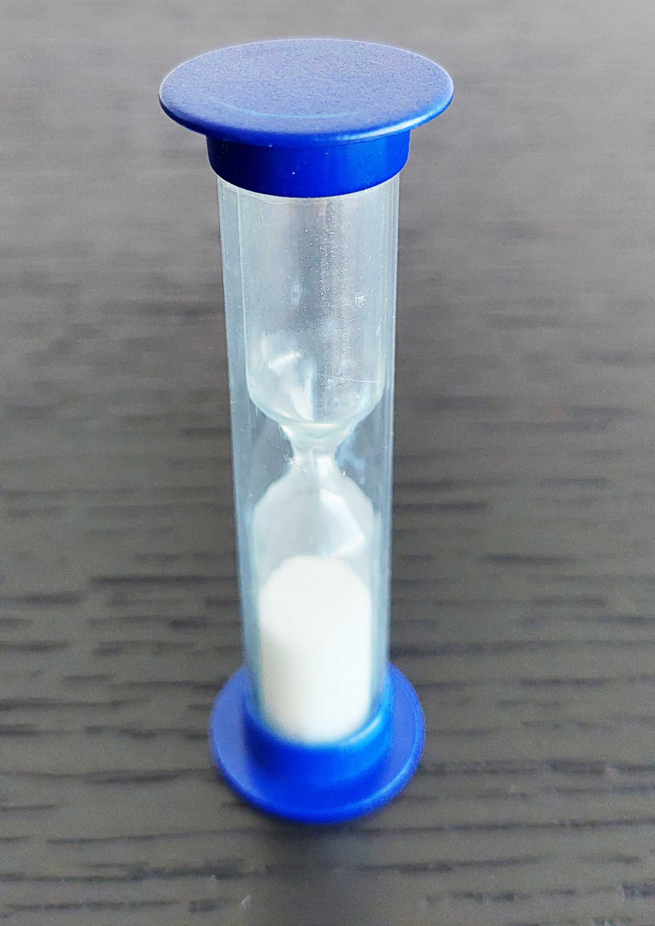 Ampulhetas do tempo de 2 minutos (1 preta / 1 azul)