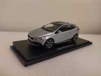 Miniatura Volvo V40 Cross Country 1/43 Nova