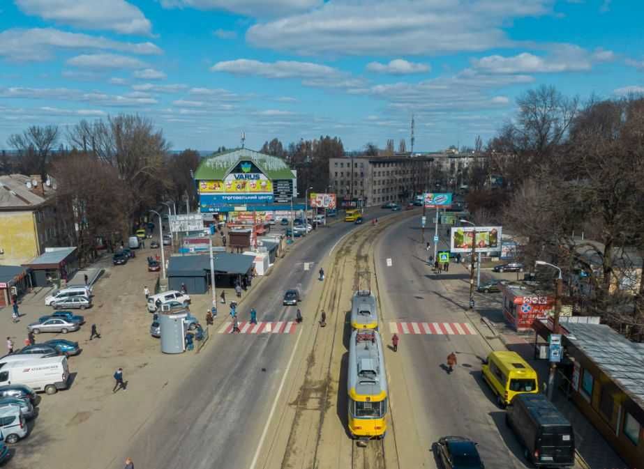 4 ком в кирпиче в районе Петровского (пр.Мазепы) (706740)