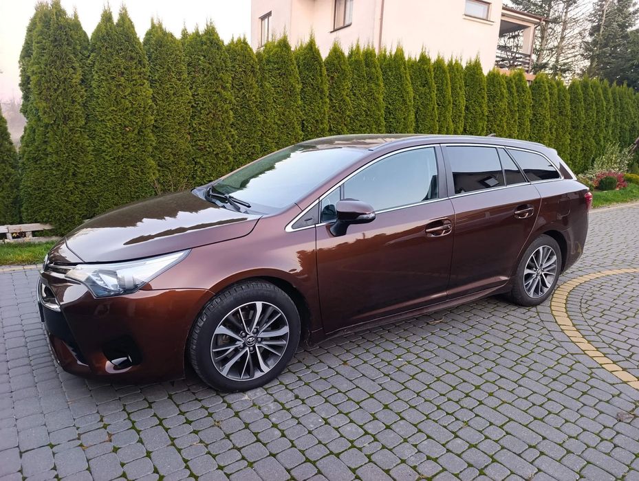 Toyota Avensis Sprzedam Totota avensis
