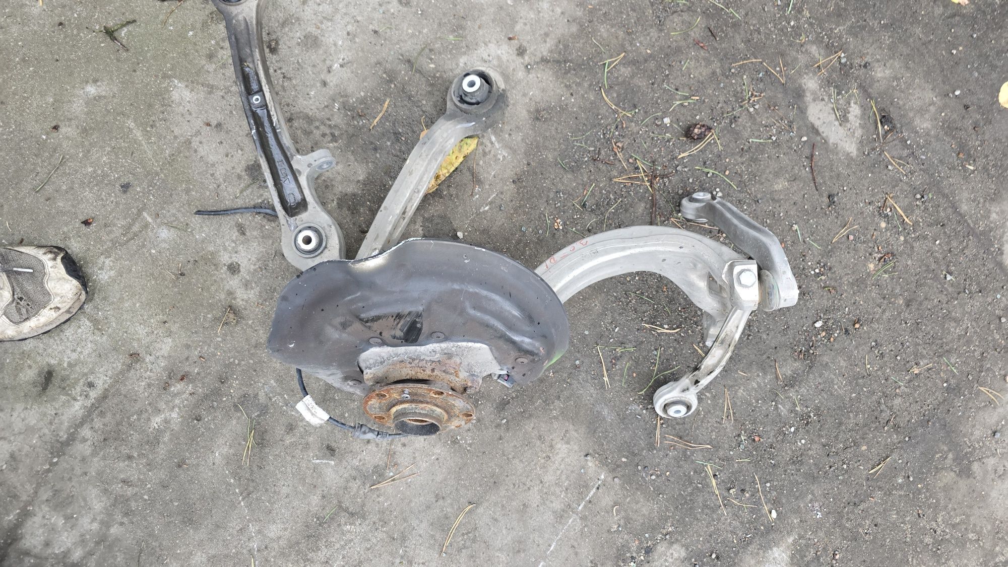 Zwrotnica Audi A6 C6 3.0 2.7 tdi