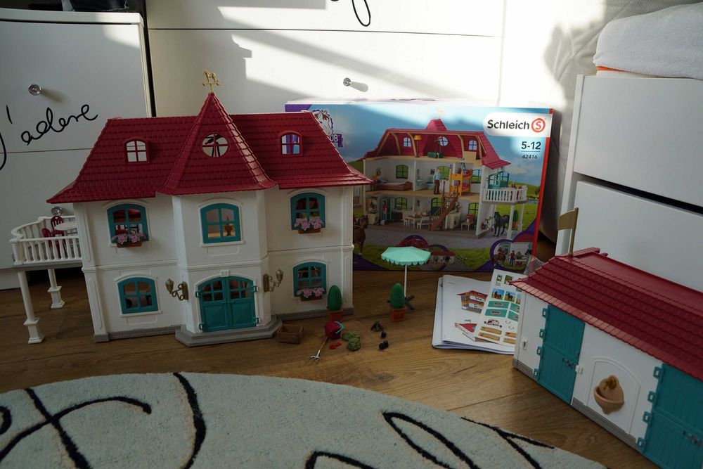 Schleich Duże Centrum Jeździeckie Horse Club 42416 zestaw do konii