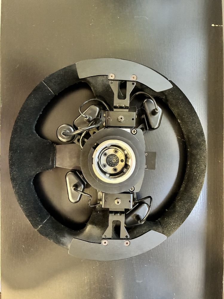 Fanatec clubsport V1 hub + rim Momo