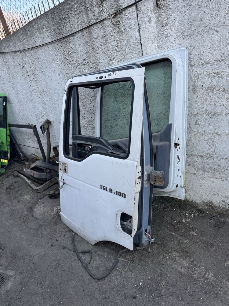 Двері man l2000 le TGL Atego 815 817 8.163 8.180 12.220 разборка