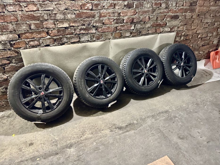 Koła zimowe Momo 16 5x114.3 ET40+Opony Falken 215/65/16 z 2020r