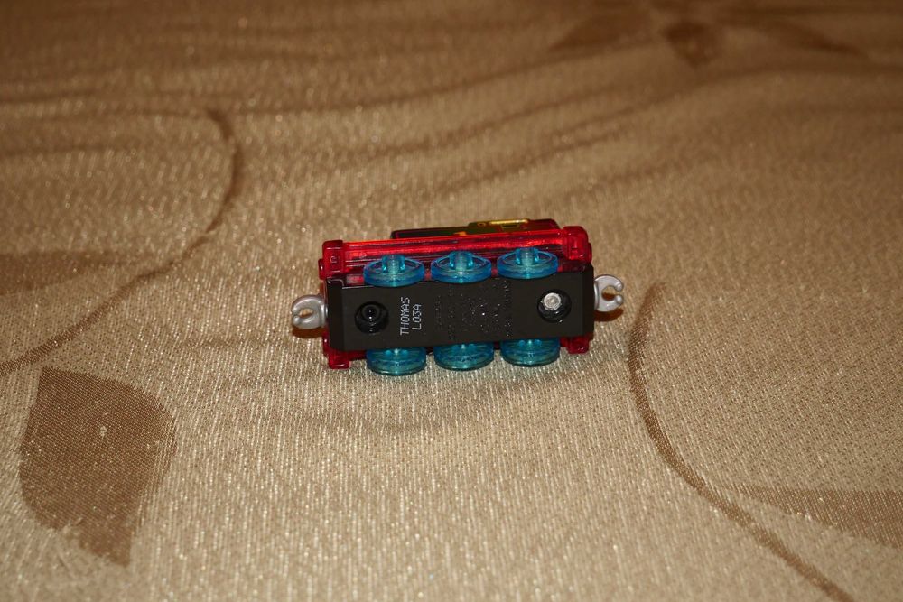Lokomotywa metallic tęczowy Tomek Thomas Take-n-play Adventures Fisher