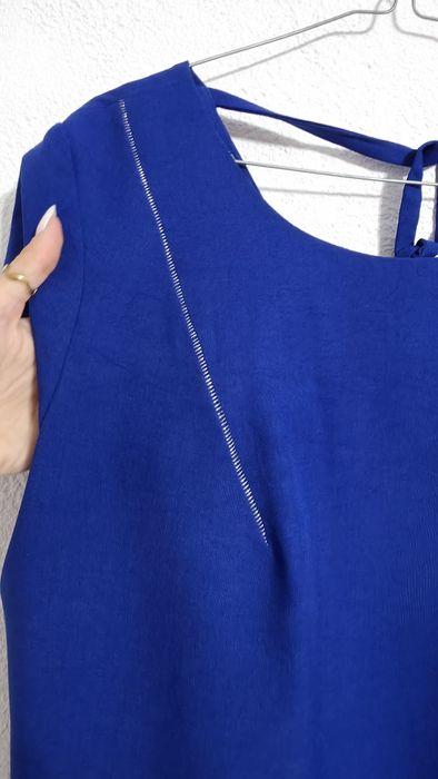 Elegancka chabrowa sukienka na wesele koktajlowa MIDI butik