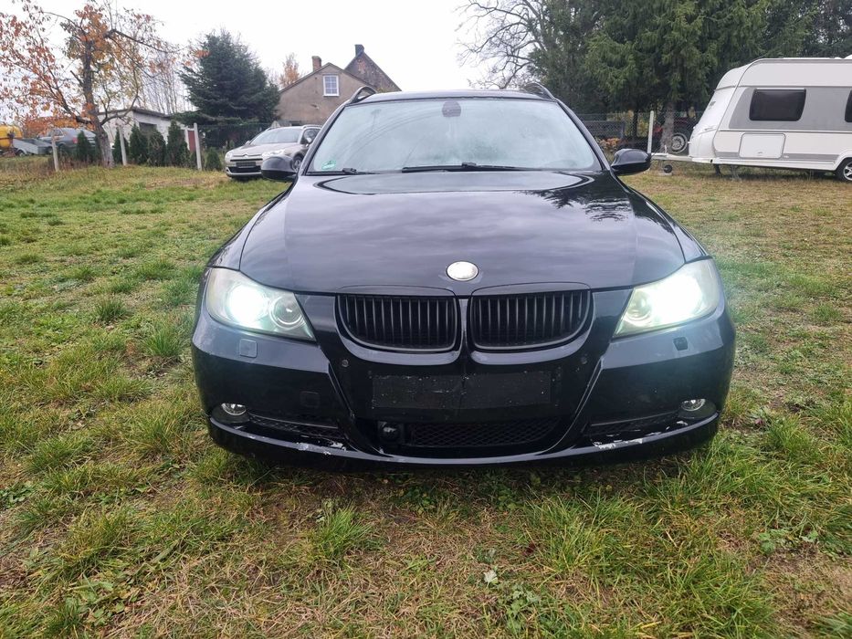 BMW E91 325i 218KM,  Navi, skory ,tempomat, radar,DVD