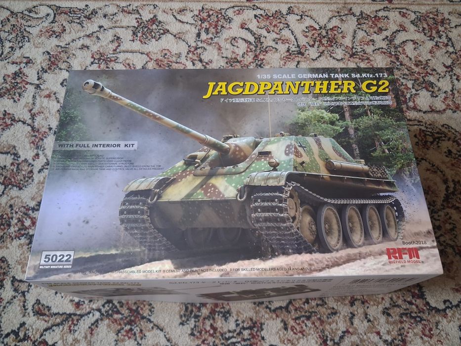 5022 RFM, Sd.Kfz. 173 Jagdpanther G2 (with full interior kit)