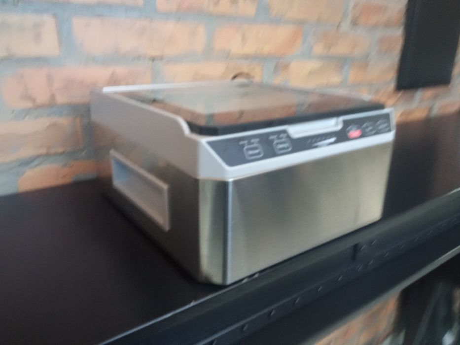 Вакуумний пакувальник CASO DESIGN. Новий