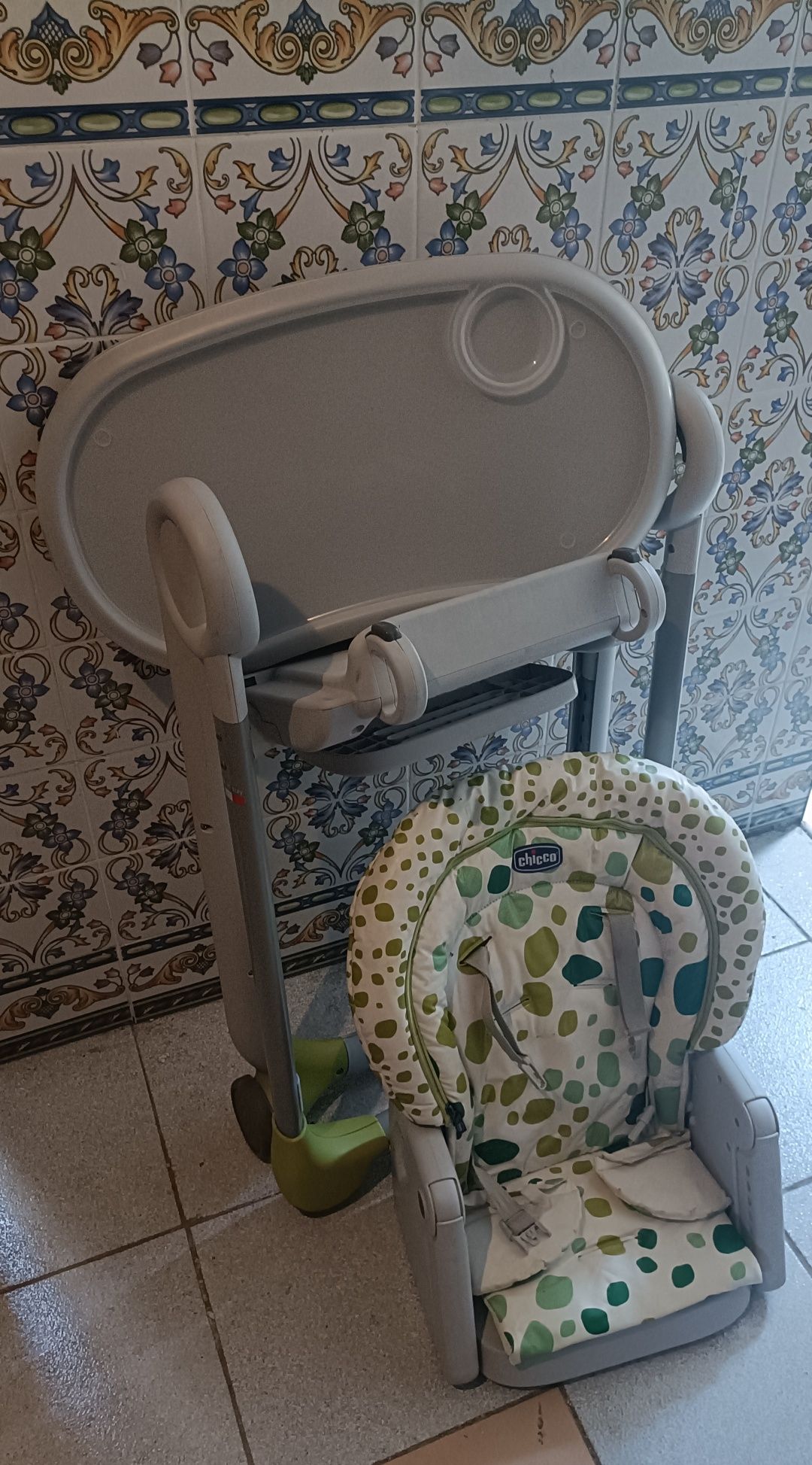 Cadeira refeição Chicco Polly progress 5