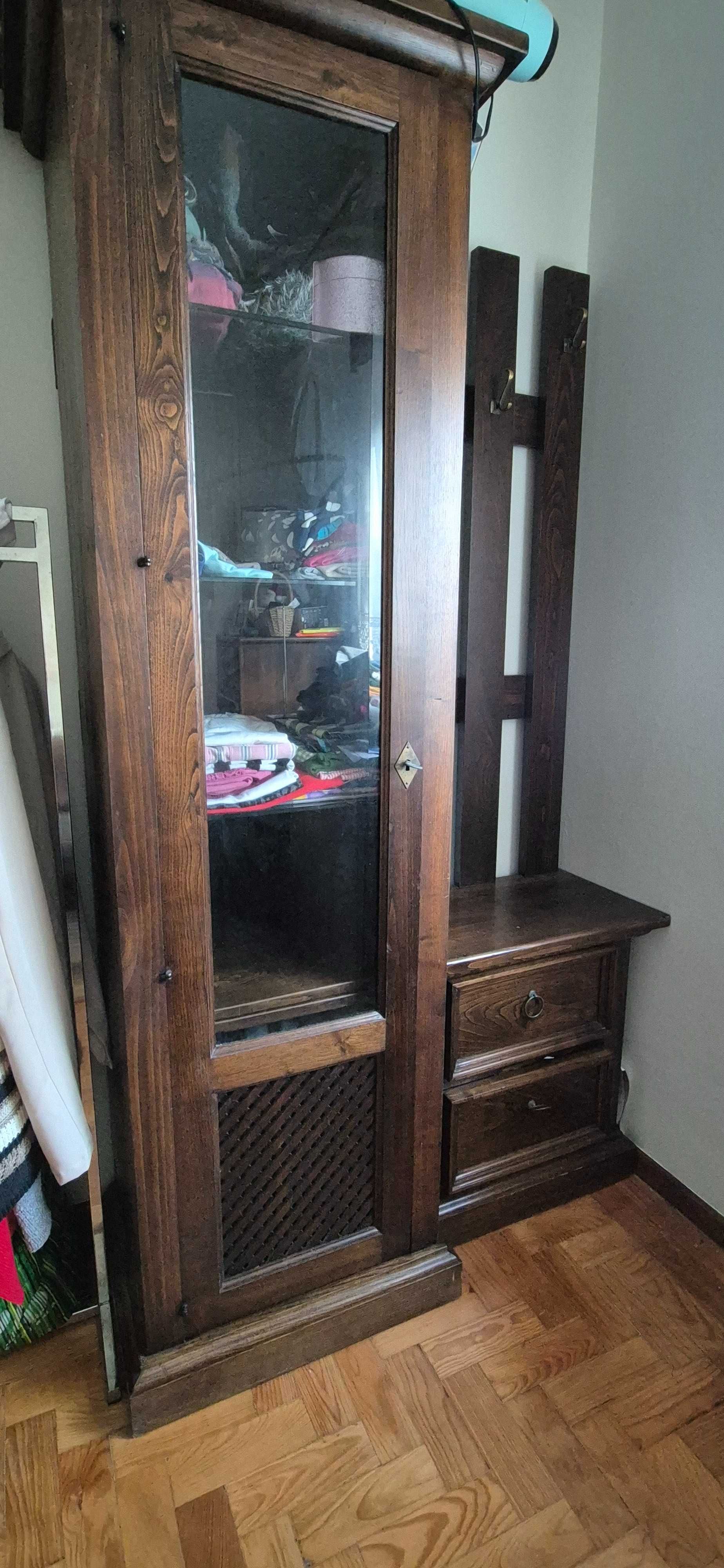 Bengaleiro vitrine castanho maciço